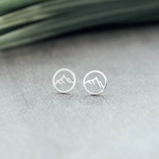 Snow Cap Studs: Silver