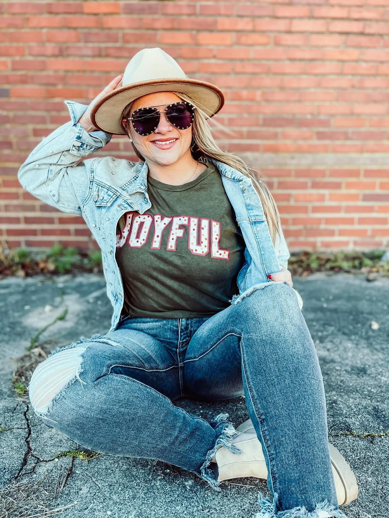 Forest Green Joyful Graphic tee