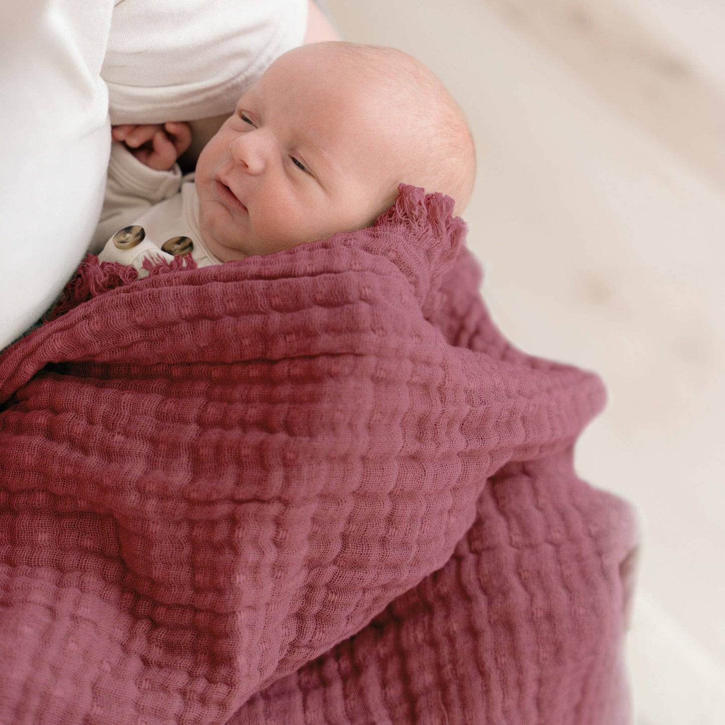 Orchid Ombre Muslin Blanket