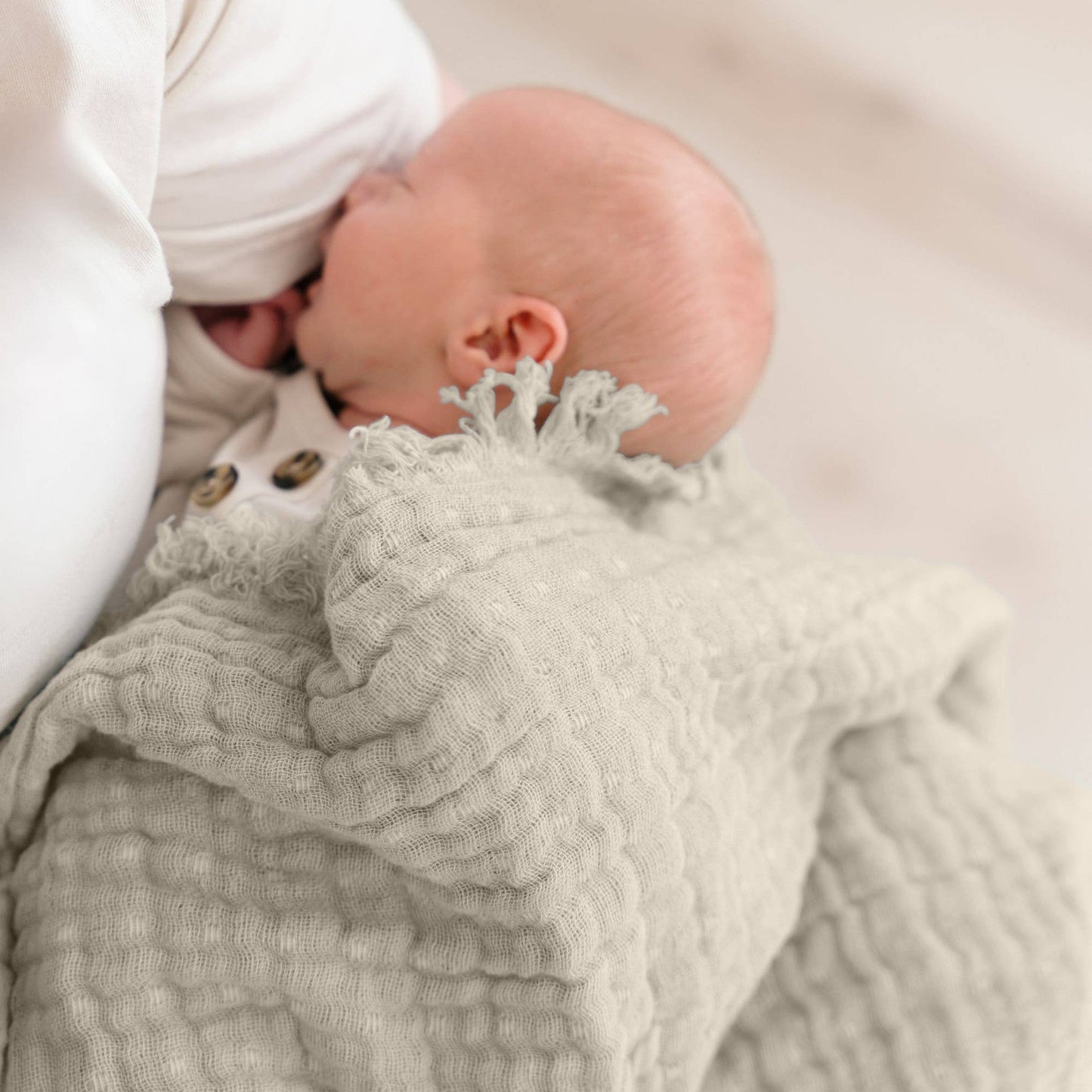 Dove Grey Ombre Muslin Blanket