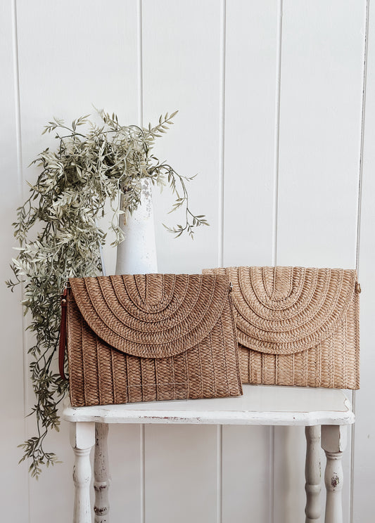 Lite Rattan Clutch