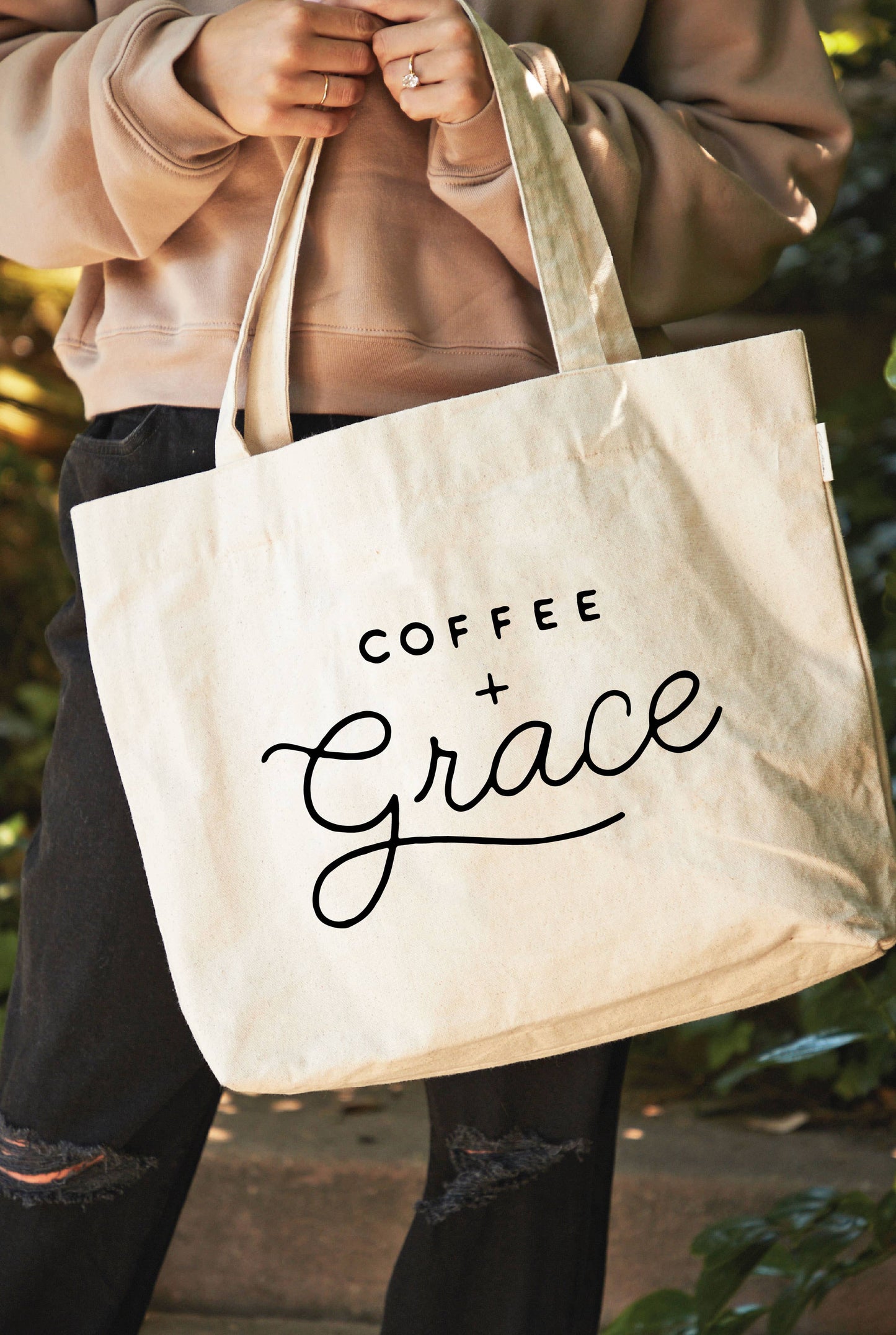 COFFEE AND GRACE Canvas Tote Bag: ONE SIZE / NATURAL