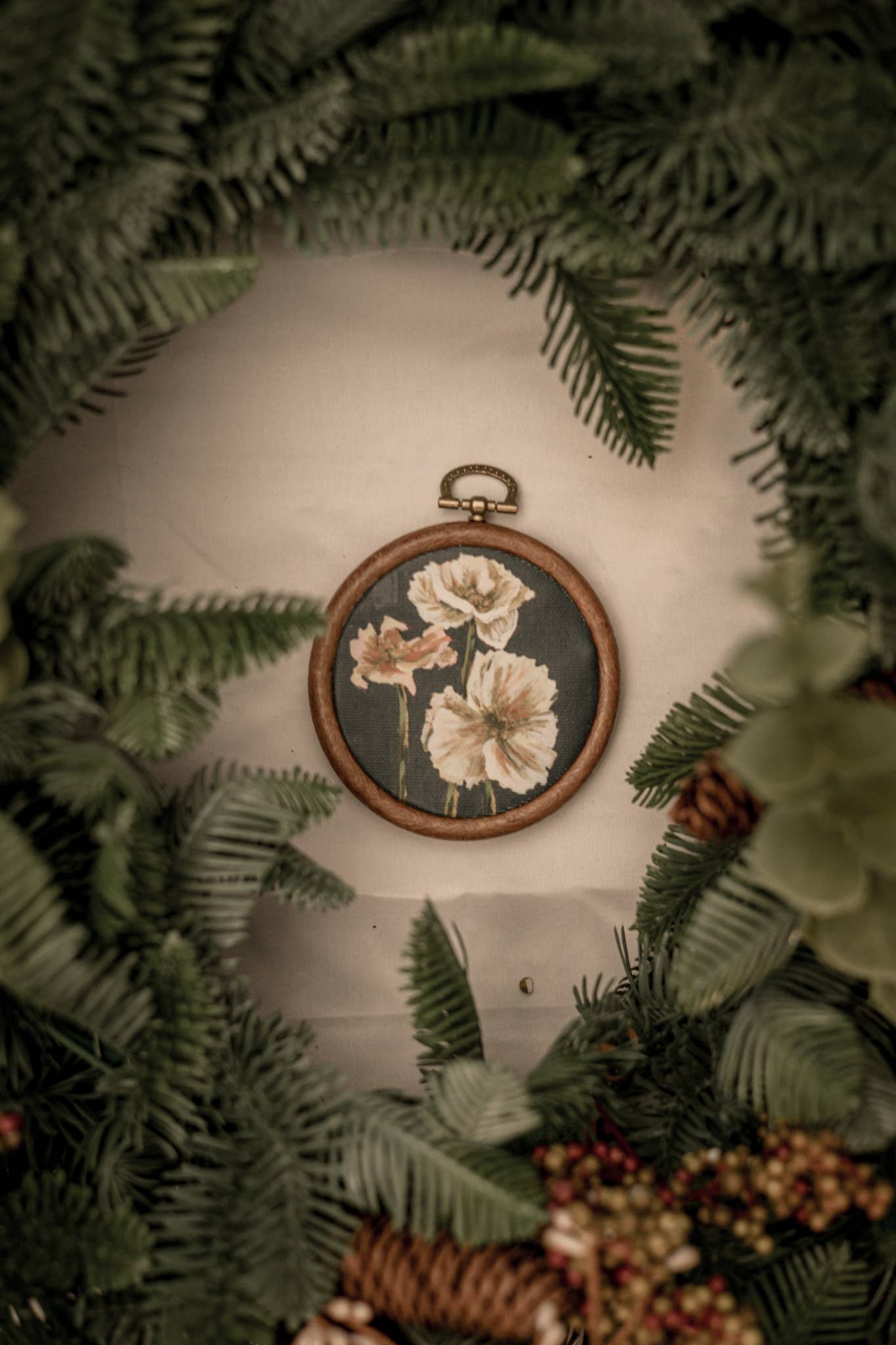 "Wild Flower no. 1" Circle Ornament   