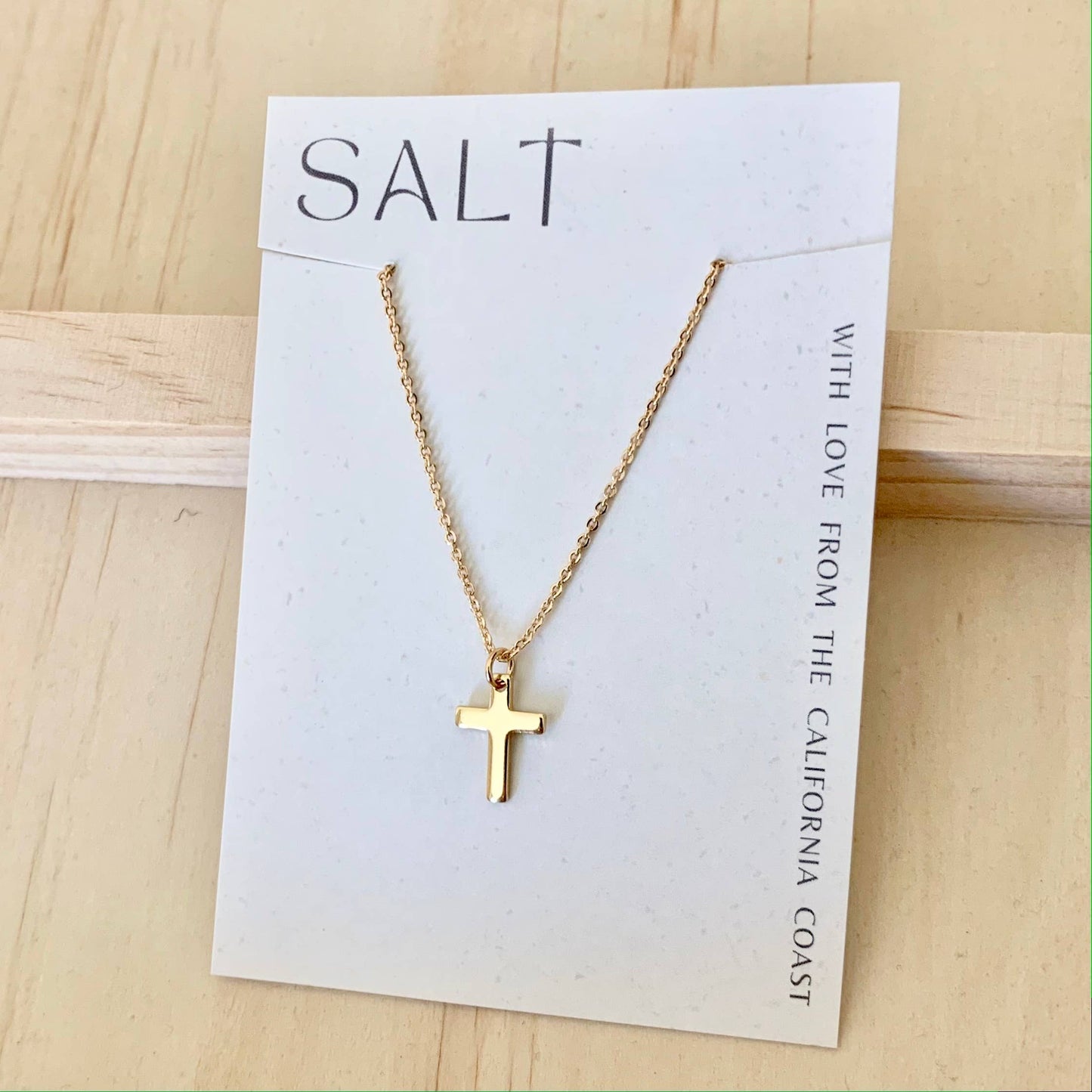 SIMPLE CROSS NECKLACE | dainty gold cross necklace