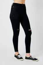 Load image into Gallery viewer, Judy Blue High Waist Distressed Raw Hem Skinny
