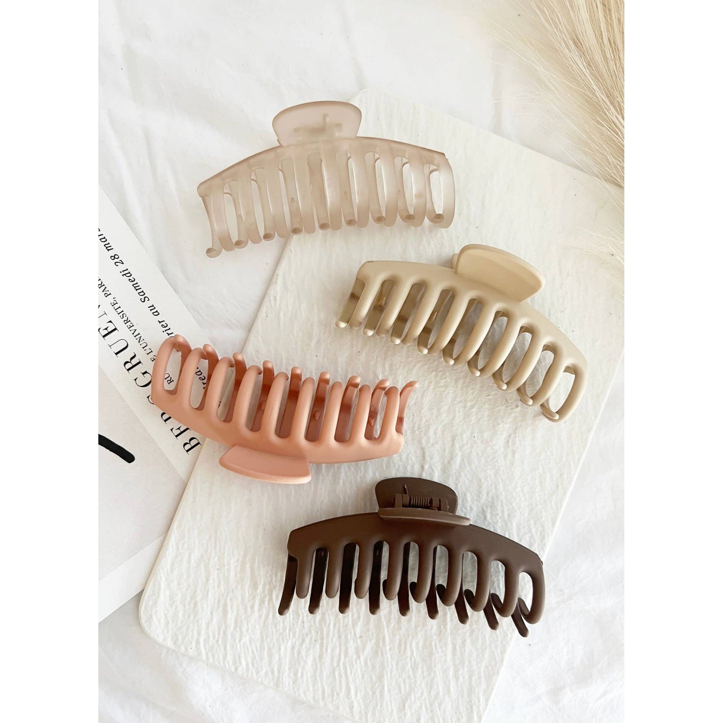 Matte Jumbo Hair Clips - LATTE COLORS