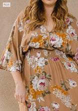 Load image into Gallery viewer, Fall Floral Maxi Dress
