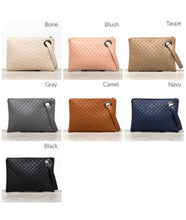 Load image into Gallery viewer, Quilted Clutch (*Colors)
