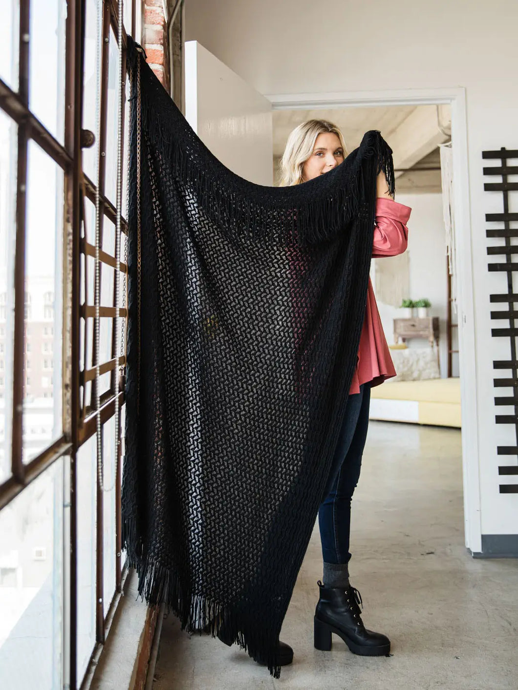 Black Oversized Kinit Blanket With Fringe Trim